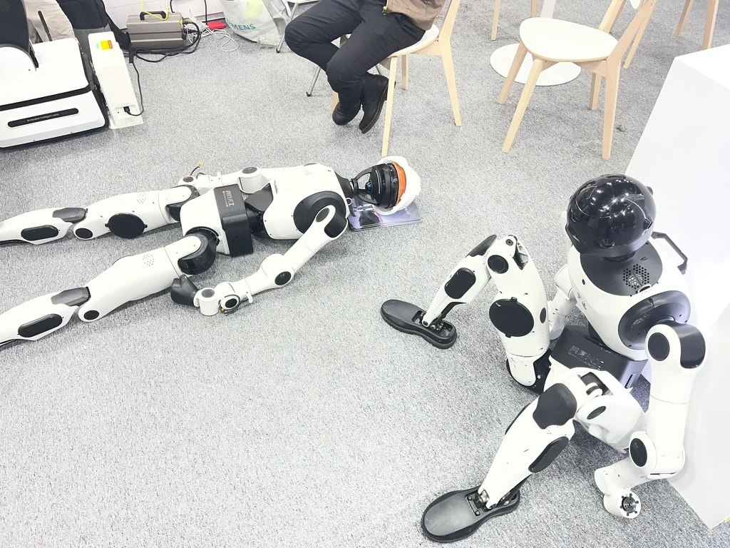 Humanoid robots at MWC Barcelona 2026